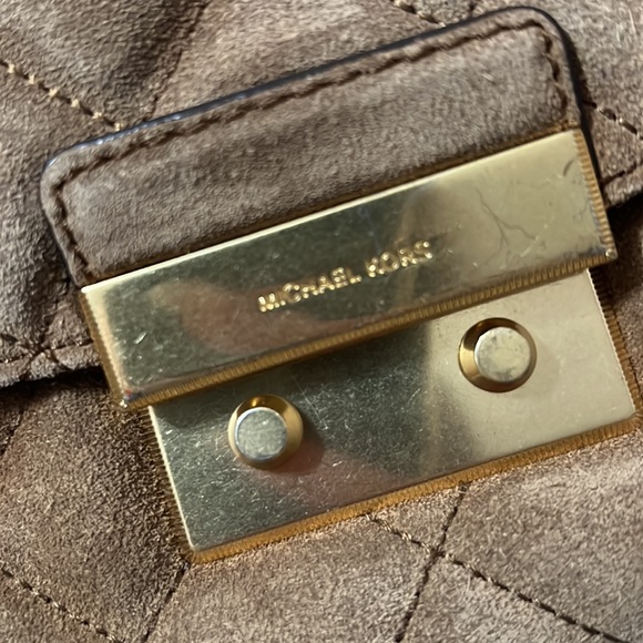 Michael Kors suede shoulder bag - Picture 7 of 16
